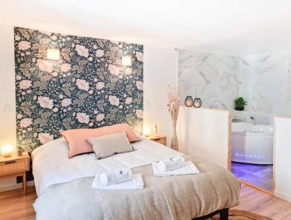 Majord'Home Spa 4*-L'Elegance-Balneo Vieille Ville Анси Экстерьер фото